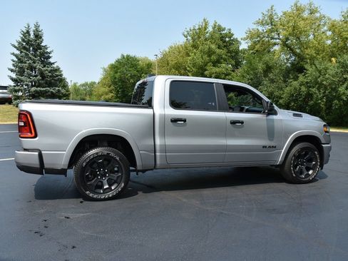 Used 2025 RAM 1500 Big Horn AWD/4WD image 6
