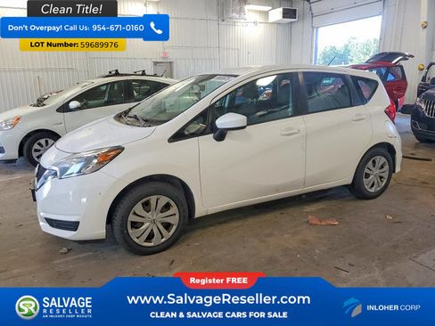 Used 2019 Nissan Versa Note S FWD image 1