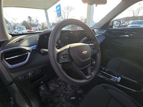 New 2025 Chevrolet TrailBlazer LT w/ Driver Confidence Package image 10