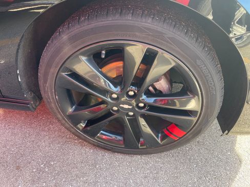 Used 2018 Chevrolet Cruze LT w/ Sun And Sound Package image 7