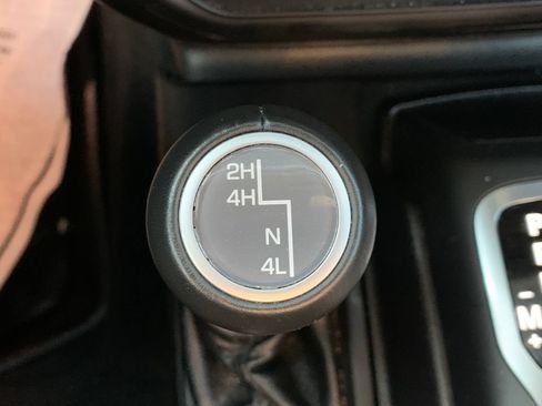 Used 2021 Jeep Wrangler Unlimited Sahara AWD/4WD image 24