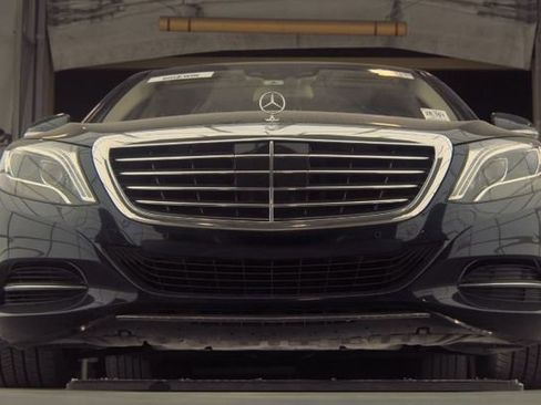 Used 2015 Mercedes-Benz S 550 Sedan image 3