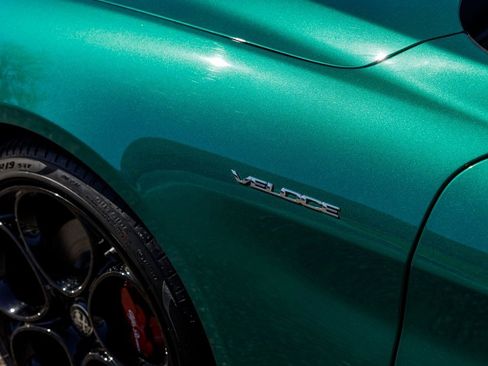 New 2025 Alfa Romeo Giulia w/ Veloce Package Rwd image 14