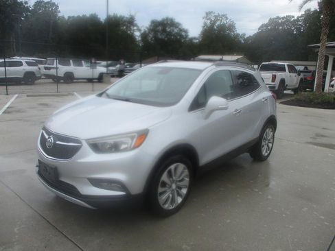 Used 2017 Buick Encore Preferred FWD image 7