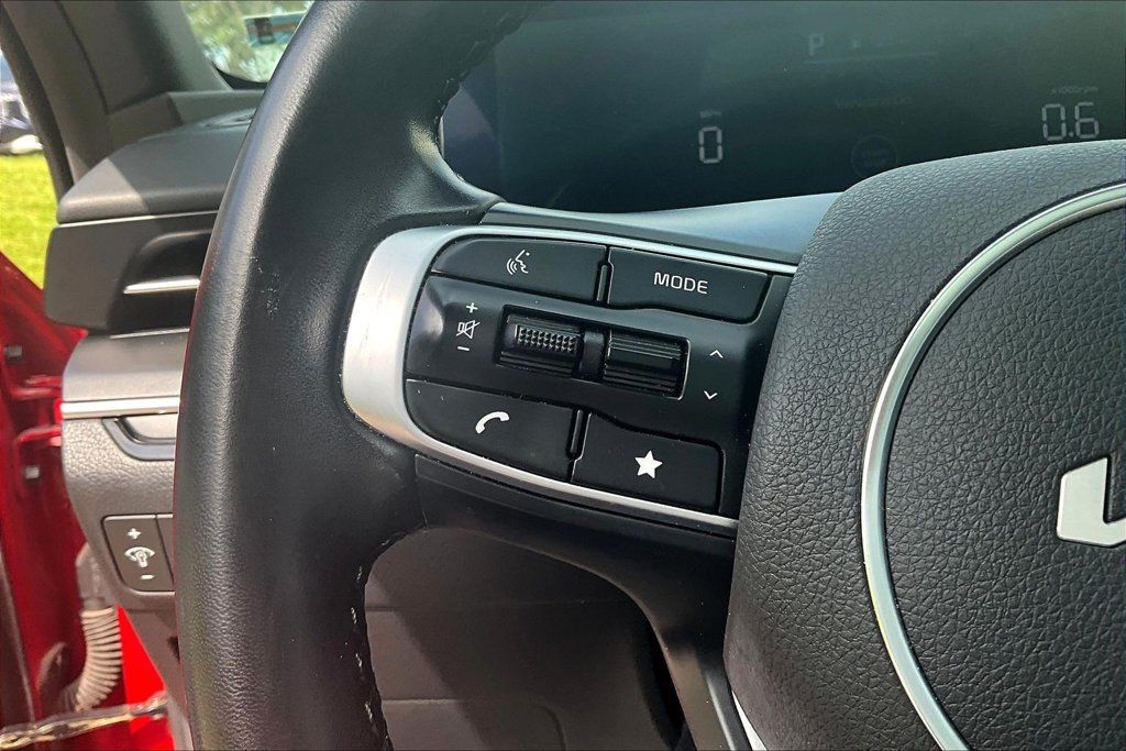 Certified 2025 Kia K5 GT-Line w/ GT-Line Premium Package FWD image 10