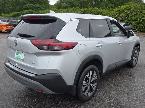 Used 2023 Nissan Rogue SV FWD image 10