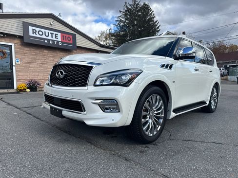 Used 2015 INFINITI QX80 4WD w/ Deluxe Technology Package image 1