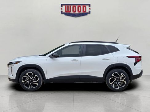 New 2026 Chevrolet Trax RS FWD image 4