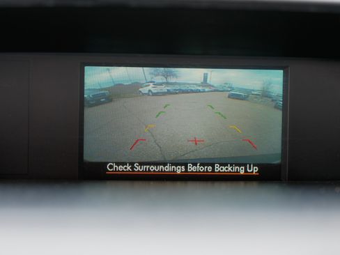 Used 2015 Subaru Forester 2.5i Premium AWD/4WD image 28