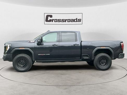 Used 2024 GMC Sierra 2500 AT4X w/ AT4X AEV Edition AWD/4WD image 2