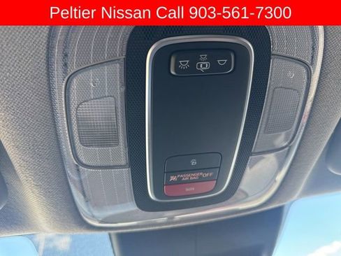 Used 2023 Hyundai Elantra SEL w/ Preferred Accessory Package image 19