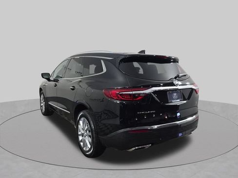 Used 2020 Buick Enclave Premium w/ Sun and Sites Package FWD image 39
