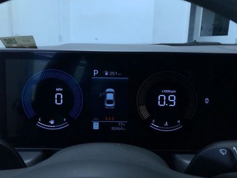 Used 2025 Hyundai Sonata SEL FWD image 29