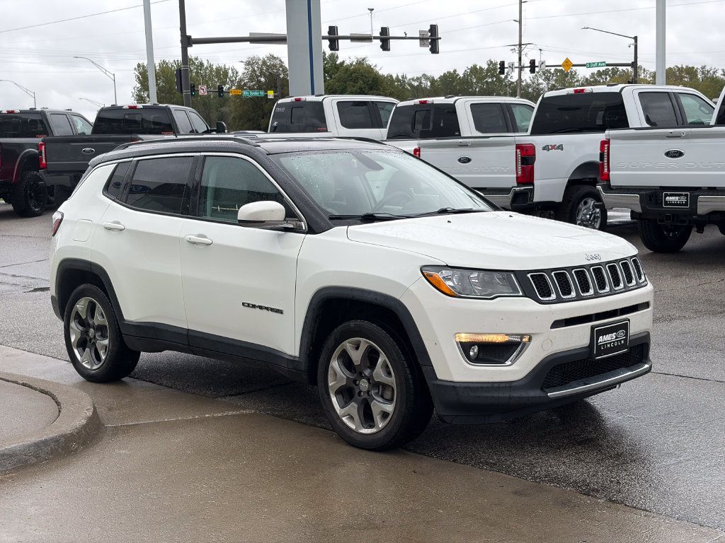 Used 2020 Jeep Compass Limited AWD/4WD image 7