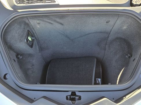 Used 2023 Chevrolet Corvette Stingray Coupe w/ 1LT image 41