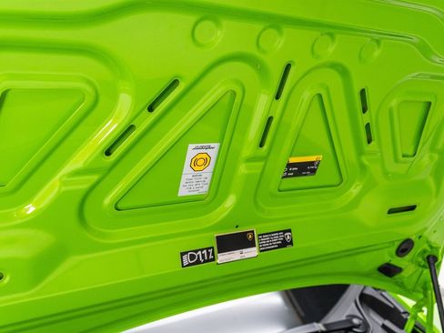 Used 2020 Lamborghini Huracan EVO AWD/4WD image 35