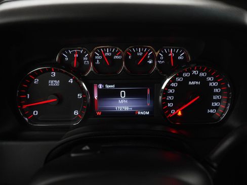 Used 2016 GMC Yukon SLT w/ Open Road Package AWD/4WD image 27