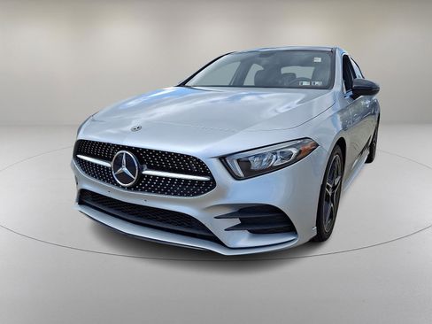 Used 2020 Mercedes-Benz A 220 4MATIC image 4