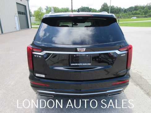 Used 2025 Cadillac XT6 Premium Luxury w/ Technology Package FWD image 5