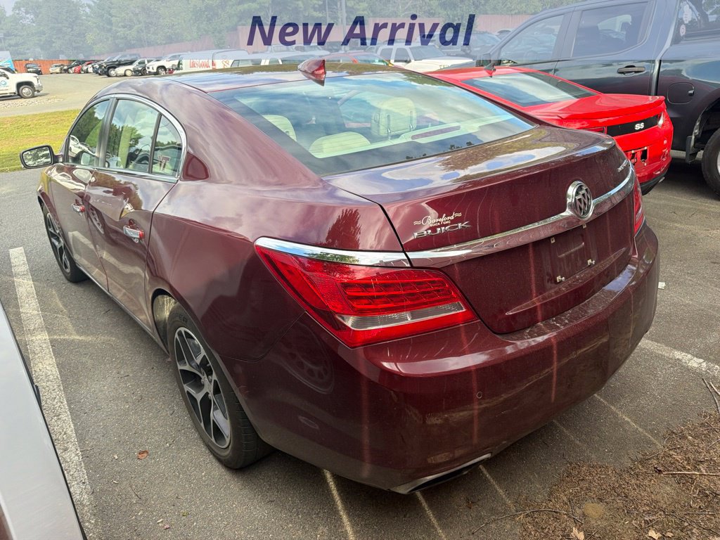 Used 2016 Buick LaCrosse Sport Touring w/ Experience Buick Package FWD image 10
