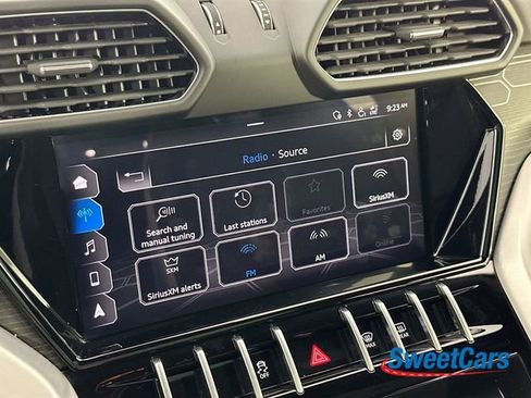 Used 2020 Lamborghini Urus image 25