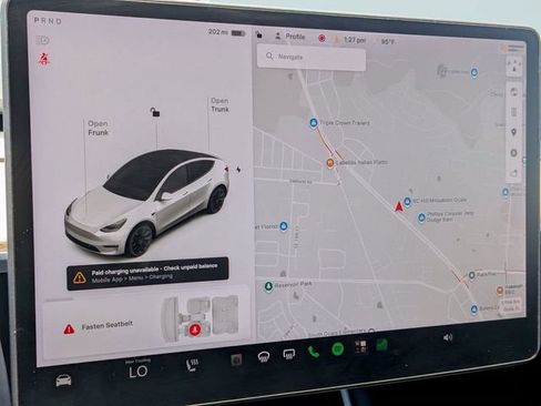 Used 2021 Tesla Model Y Long Range AWD/4WD image 23