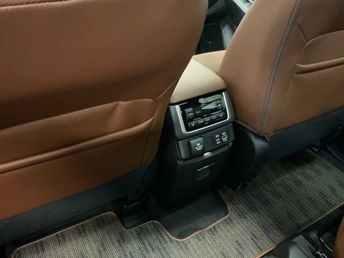 New 2026 Subaru Ascent Touring AWD/4WD image 26
