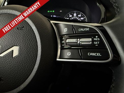 Used 2022 Kia Seltos Nightfall Edition AWD/4WD image 34
