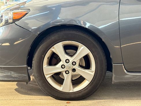 Used 2011 Toyota Corolla S image 4
