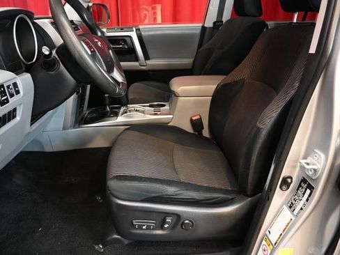 Used 2012 Toyota 4Runner SR5 image 19