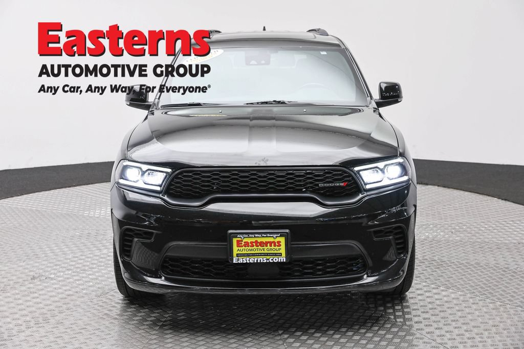 Used 2024 Dodge Durango GT RWD image 3