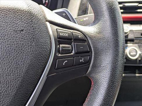 Used 2018 BMW 230i Convertible RWD image 12