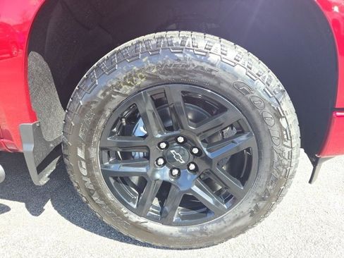 New 2025 Chevrolet Silverado 1500 RST w/ Dark Appearance Package image 8