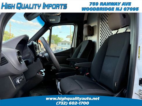 Used 2020 Mercedes-Benz Sprinter 1500 image 15