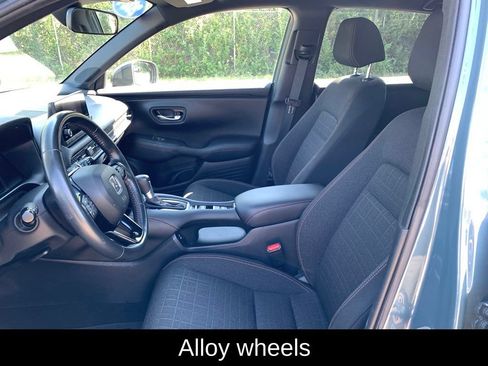 Used 2024 Honda HR-V Sport image 13
