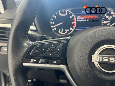 Used 2024 Nissan Altima 2.5 SR w/ SR Premium Package image 9