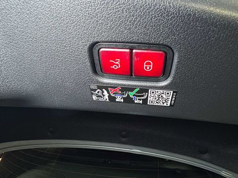 New 2026 Mercedes-Benz CLE 300 CLE 300 image 18