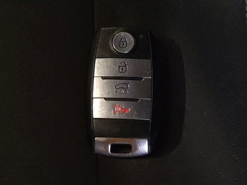 Used 2020 Kia Sorento S AWD/4WD image 32