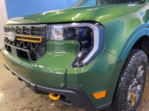 New 2025 Ford Maverick Tremor image 5