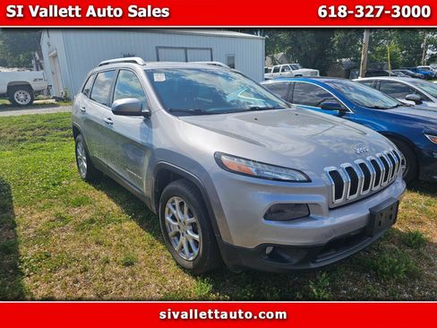 Used 2014 Jeep Cherokee Latitude w/ Cold Weather Group FWD image 1