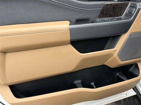 Used 2023 Ford F250 Lariat w/ Tremor Off-Road Package image 23