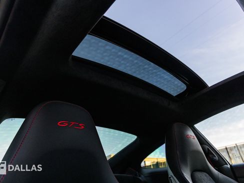 Used 2015 Porsche 911 Carrera GTS image 39