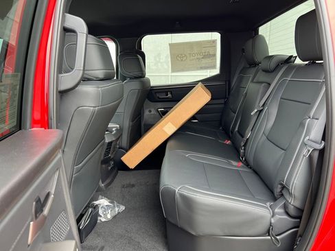 New 2026 Toyota Tundra Limited AWD/4WD image 29