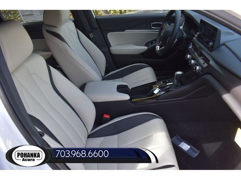 New 2025 Acura Integra A-Spec image 13