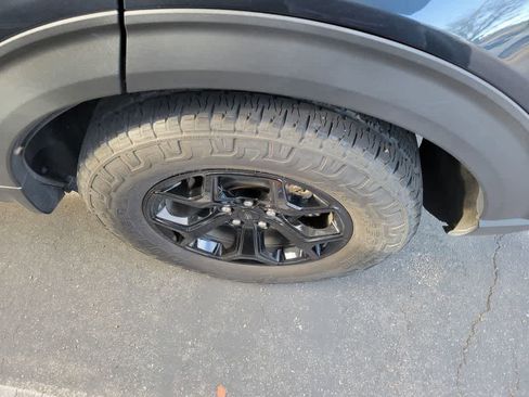 Used 2022 Ford Explorer Timberline image 2