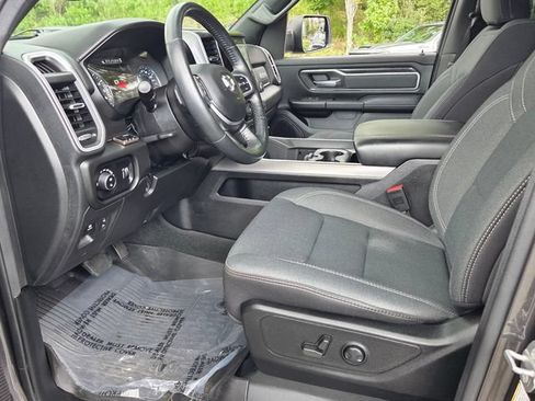 Used 2022 RAM 1500 Big Horn AWD/4WD image 11