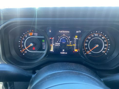 Used 2024 Jeep Wrangler Unlimited Rubicon 392 image 14