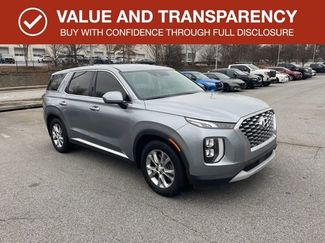 Used 2020 Hyundai Palisade SE video 1