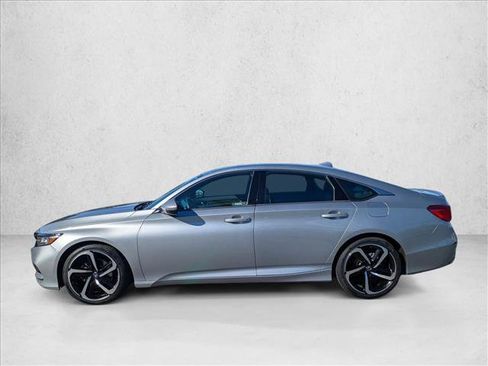 Used 2019 Honda Accord Sport image 9