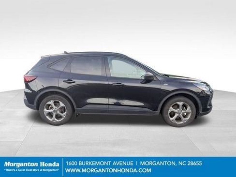 Used 2025 Ford Escape ST-Line AWD/4WD image 10
